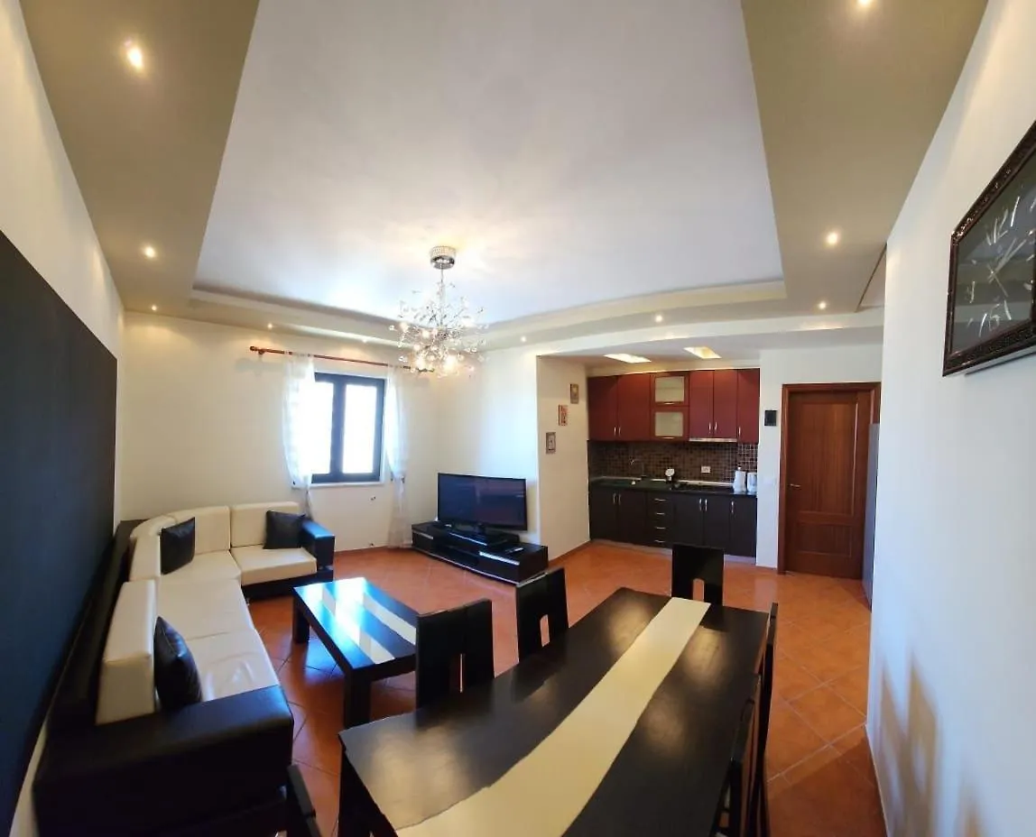 City Center Apartment Galeria Tirana
