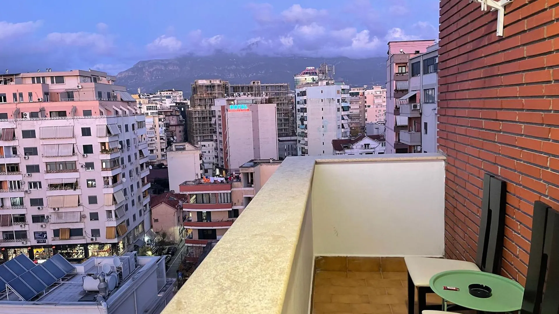 City Center Apartment Galeria Tirana Albania